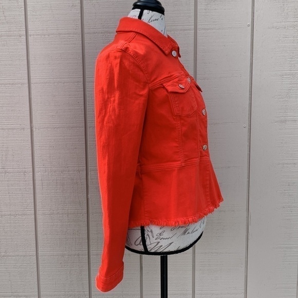 MADELEINE - Picture 5 of 16